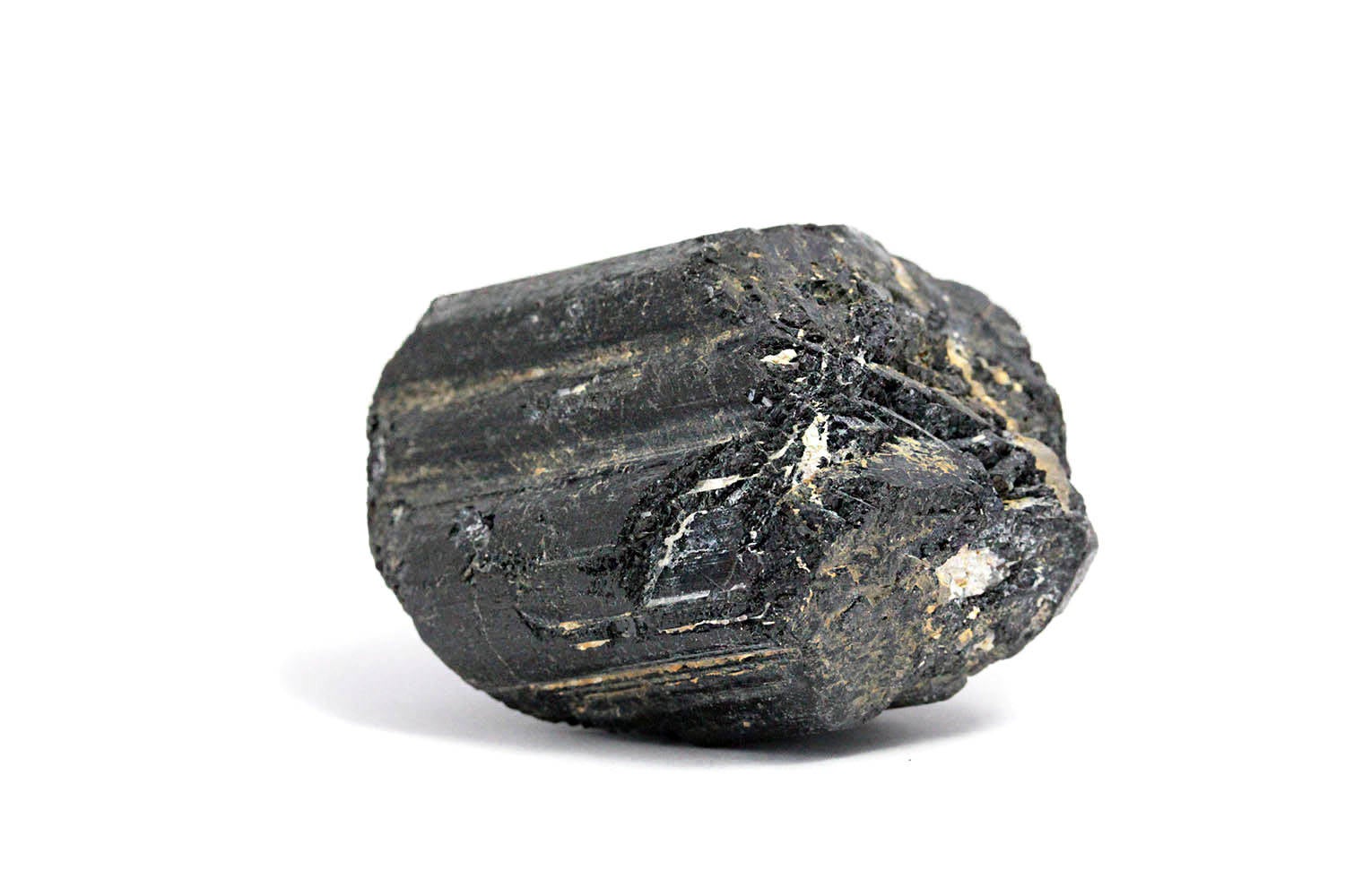 Healing Black Tourmaline Crystal and Stone; Meaning, Benefits and Jewelry