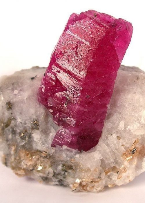 natural-ruby-crystal